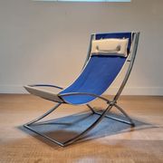 Marcello Cuneo ‘Louisa’ lounge chair in blue canvas and white leather, Italy 1970s