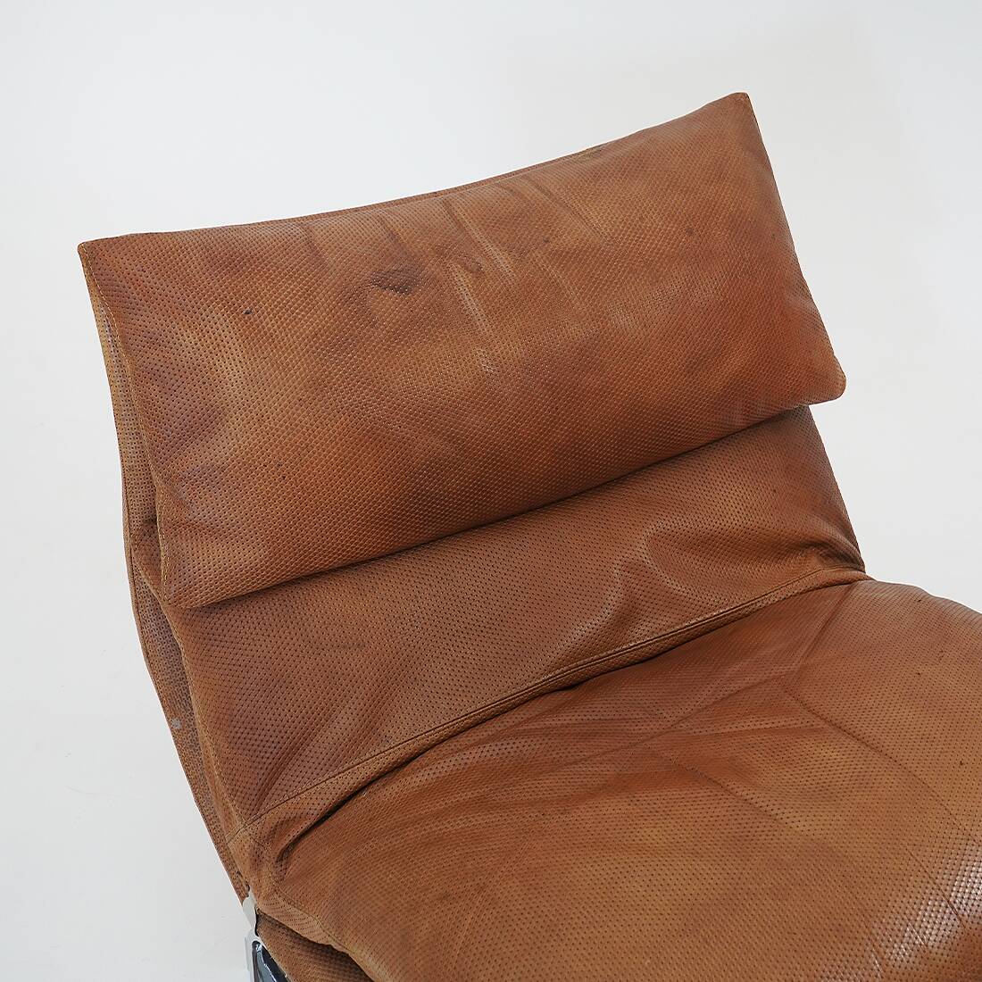 Pair of “Onda” armchairs by Giovanni Offredi for Saporiti, 1970s
