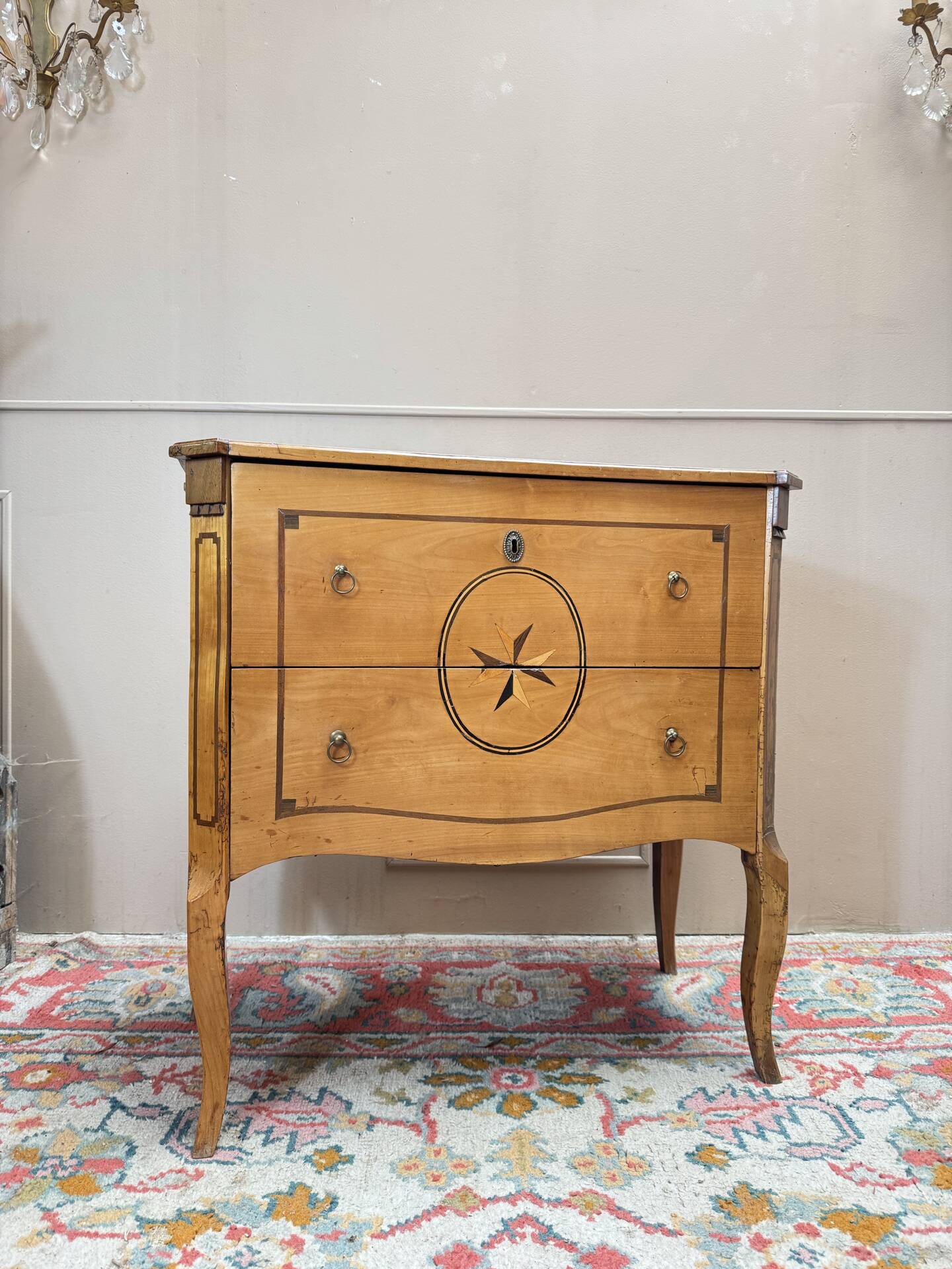 Cherry wood sauteuse commode from the transitional period, 18th century