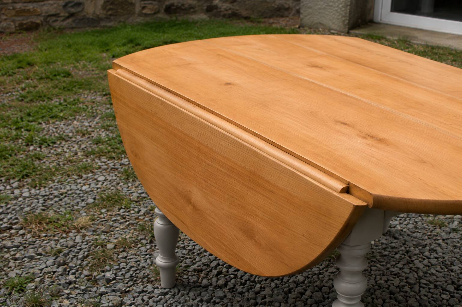 Table de ferme ronde à volets en bois massif – Ø 130 cm