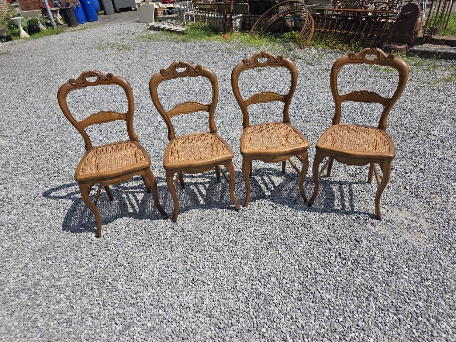 4 chaises style Louis XV en merisier