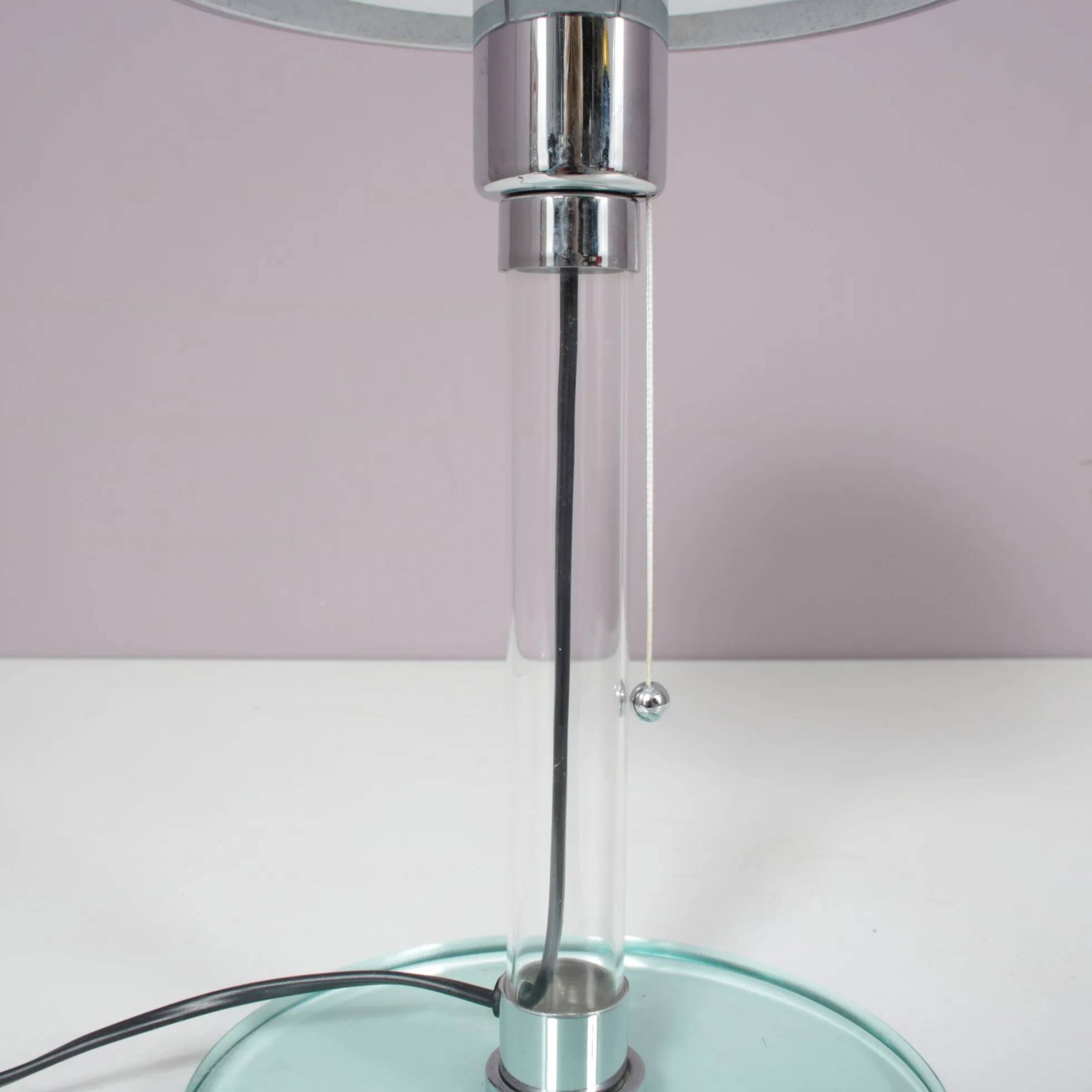 Lampe de table de style Bauhaus des années 1990, par Metalarte, Espagne