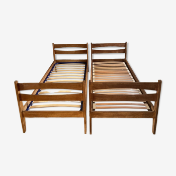 Pair of twin beds 1950