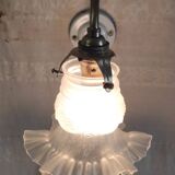 Swan neck wall light in brass, porcelain and glass paste - mid 20th century.