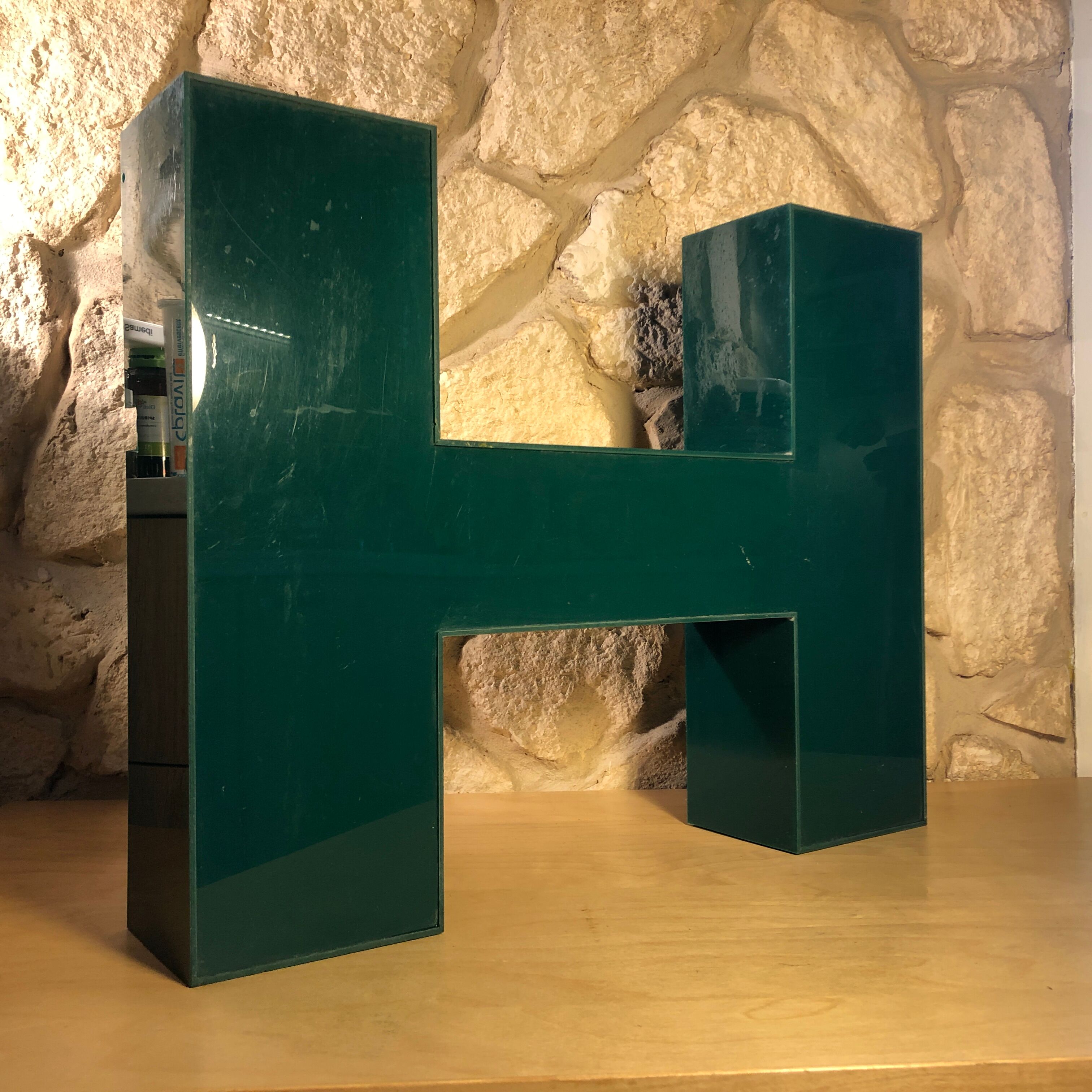 Letter sign