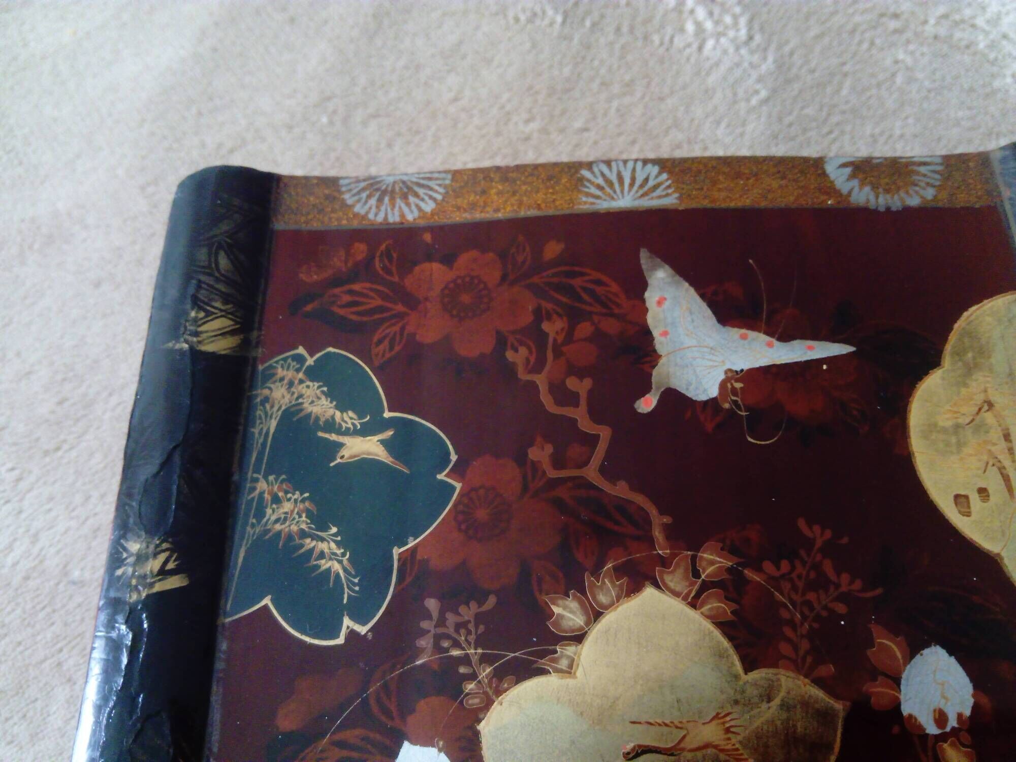 Lacquered wooden jewelry box / box with butterfly and landscape decoration
