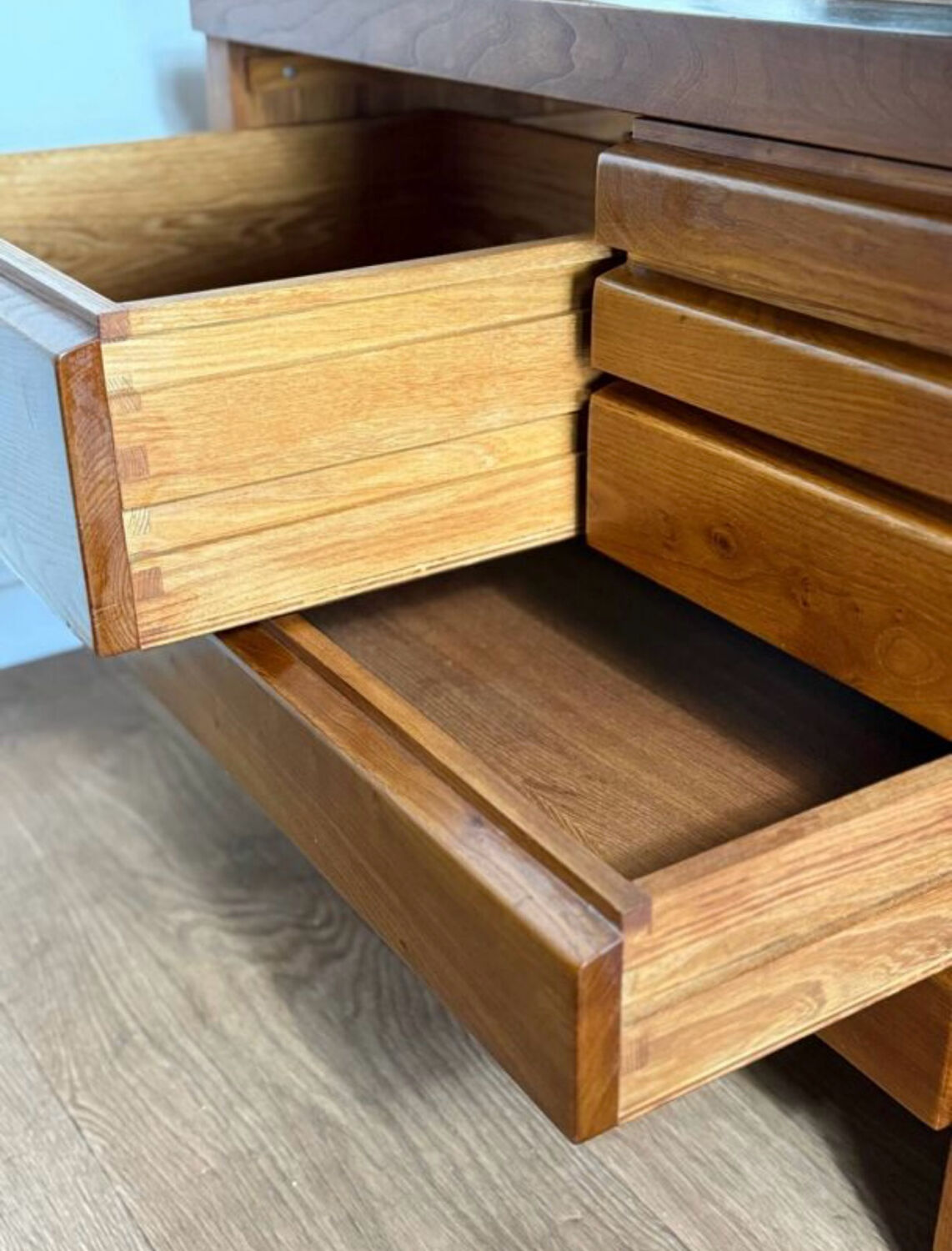 Pierre Chapo B19E Solid Elm Desk - Iconic 1960s Design