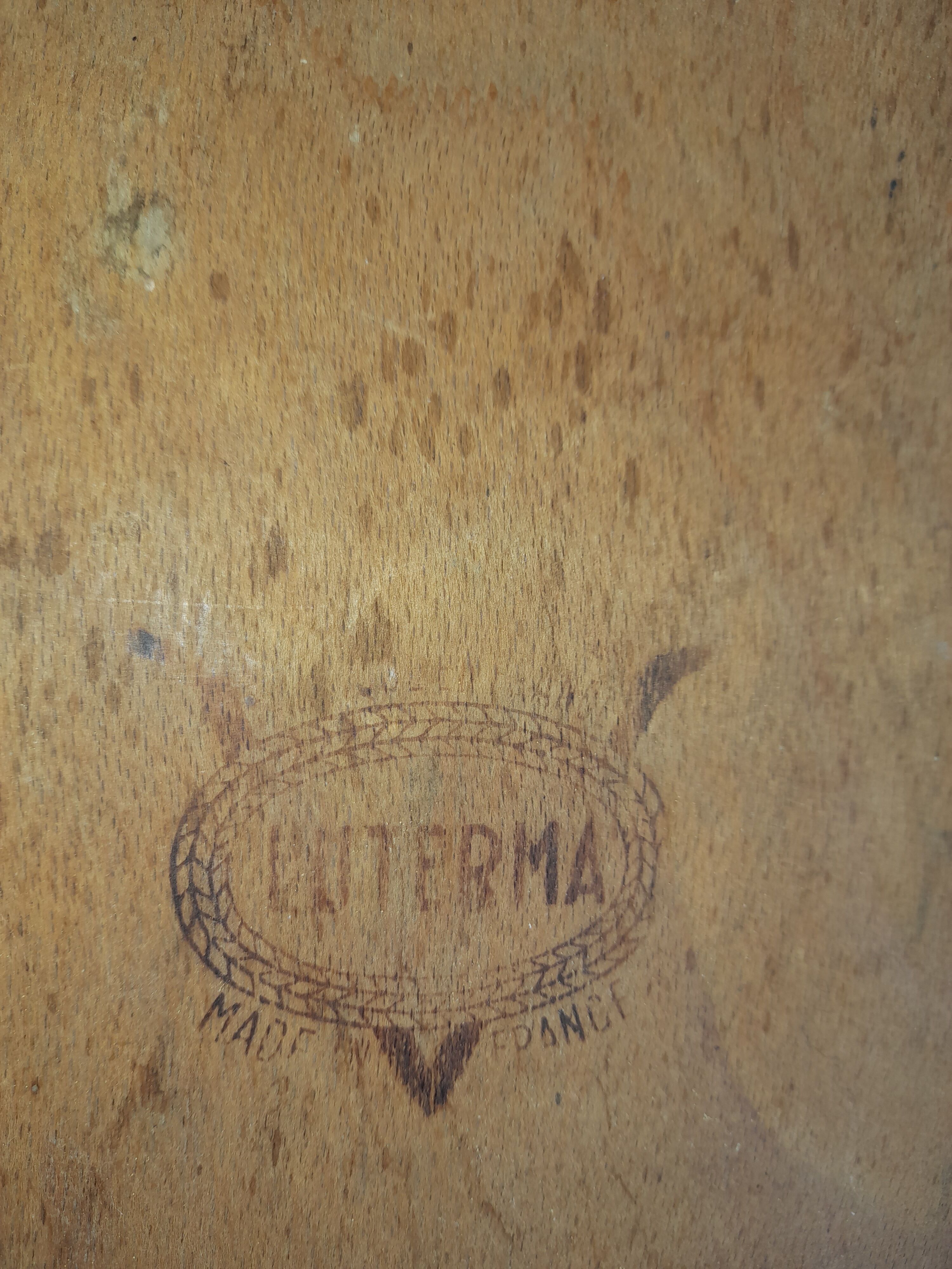 Série de 4 chaises de bistrot Luterma 1950