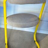 2 Chaises en métal jaune des années 70