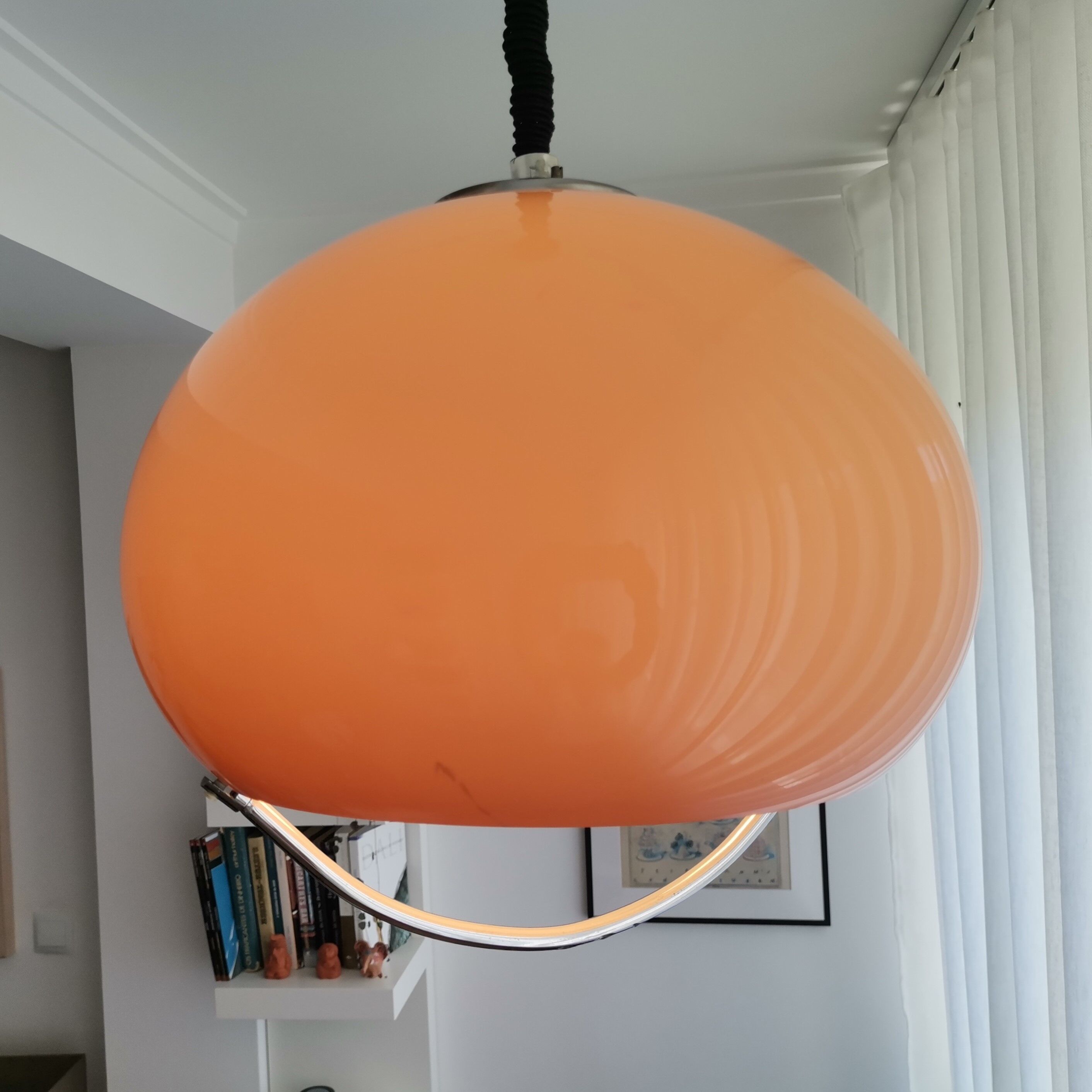 Italian 1970s Meblo pull down lamp by Massoni for Guzzini