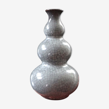 Chinese vase thatdon craddling triple gourd China around 1950