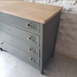 Large solid oak chest of drawers