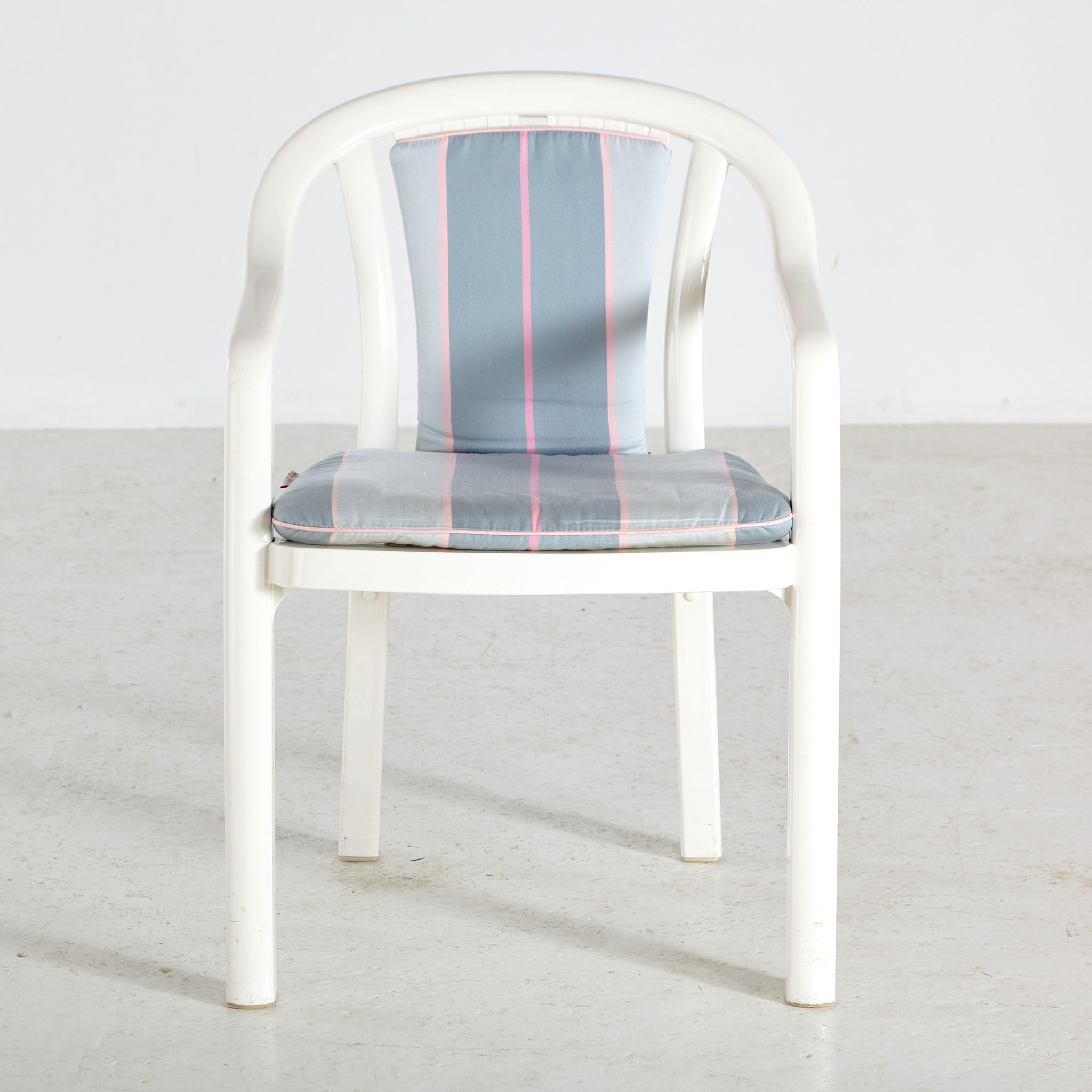Fauteuil de jardin en plastique pour Grosfillex