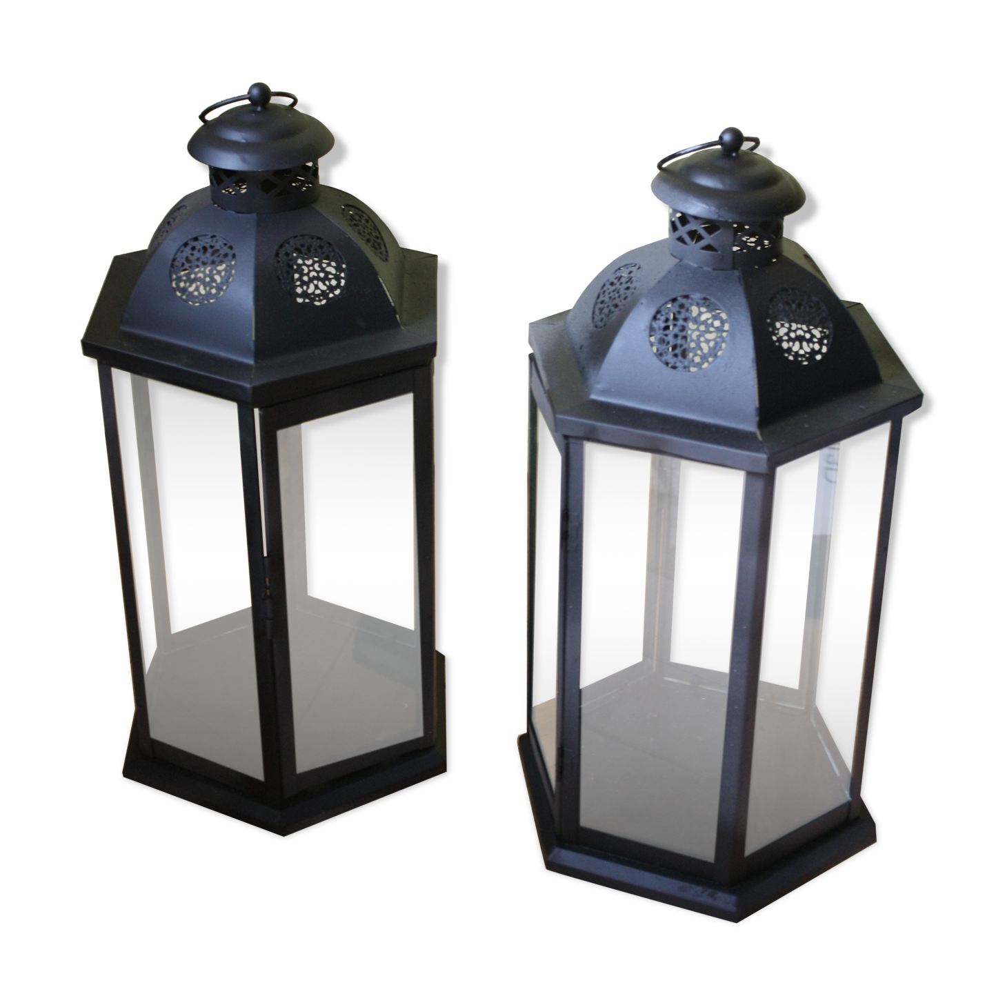 Two large photophores