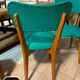 Paire de chaises en vinyle vert, années 50-60