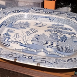 Large dish in English faience Staffordshire style 19th