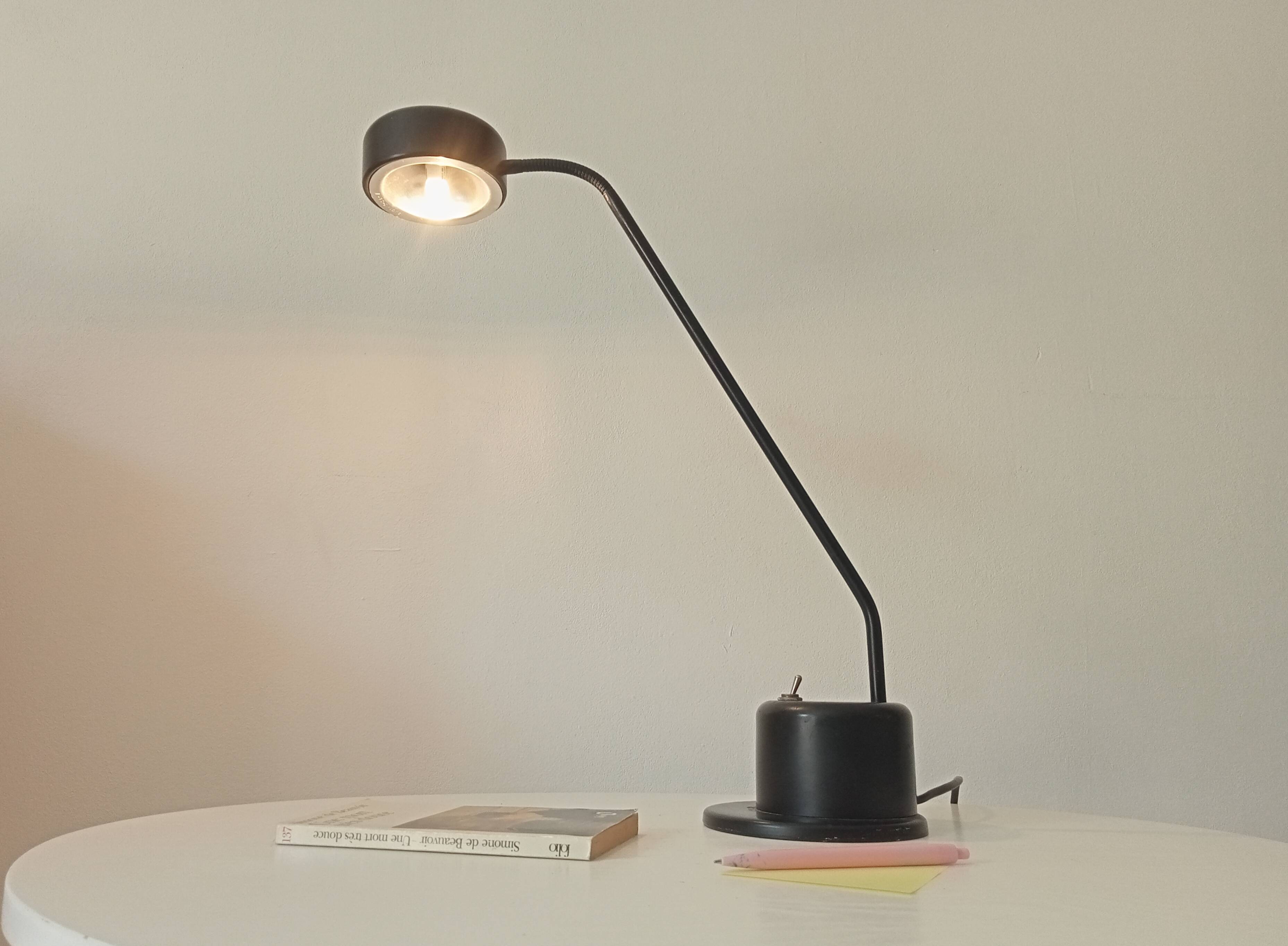 Postmodern minimalist workshop lamp from the 1980s.