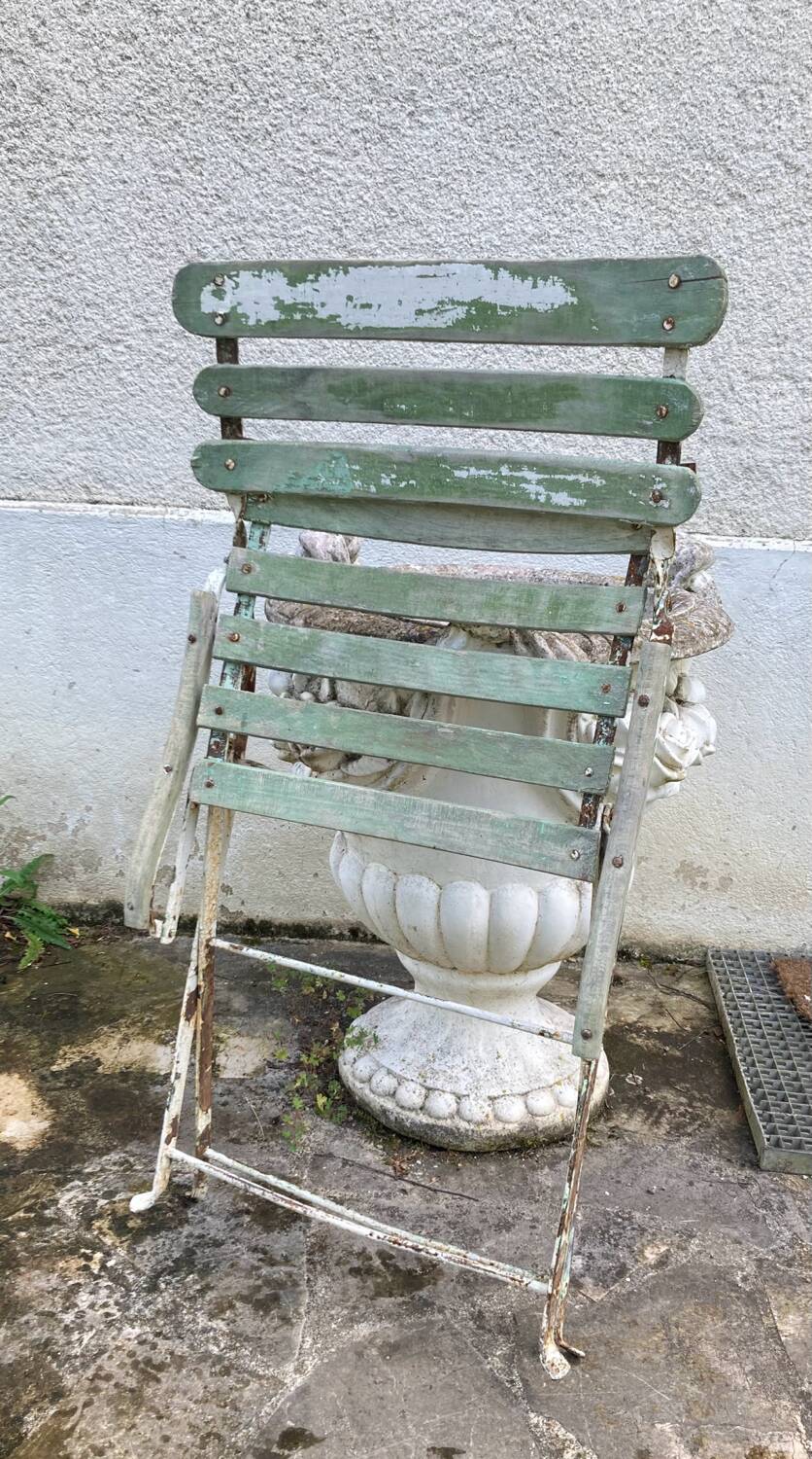 Large 19th century foldable garden armchair in wrought iron and wood