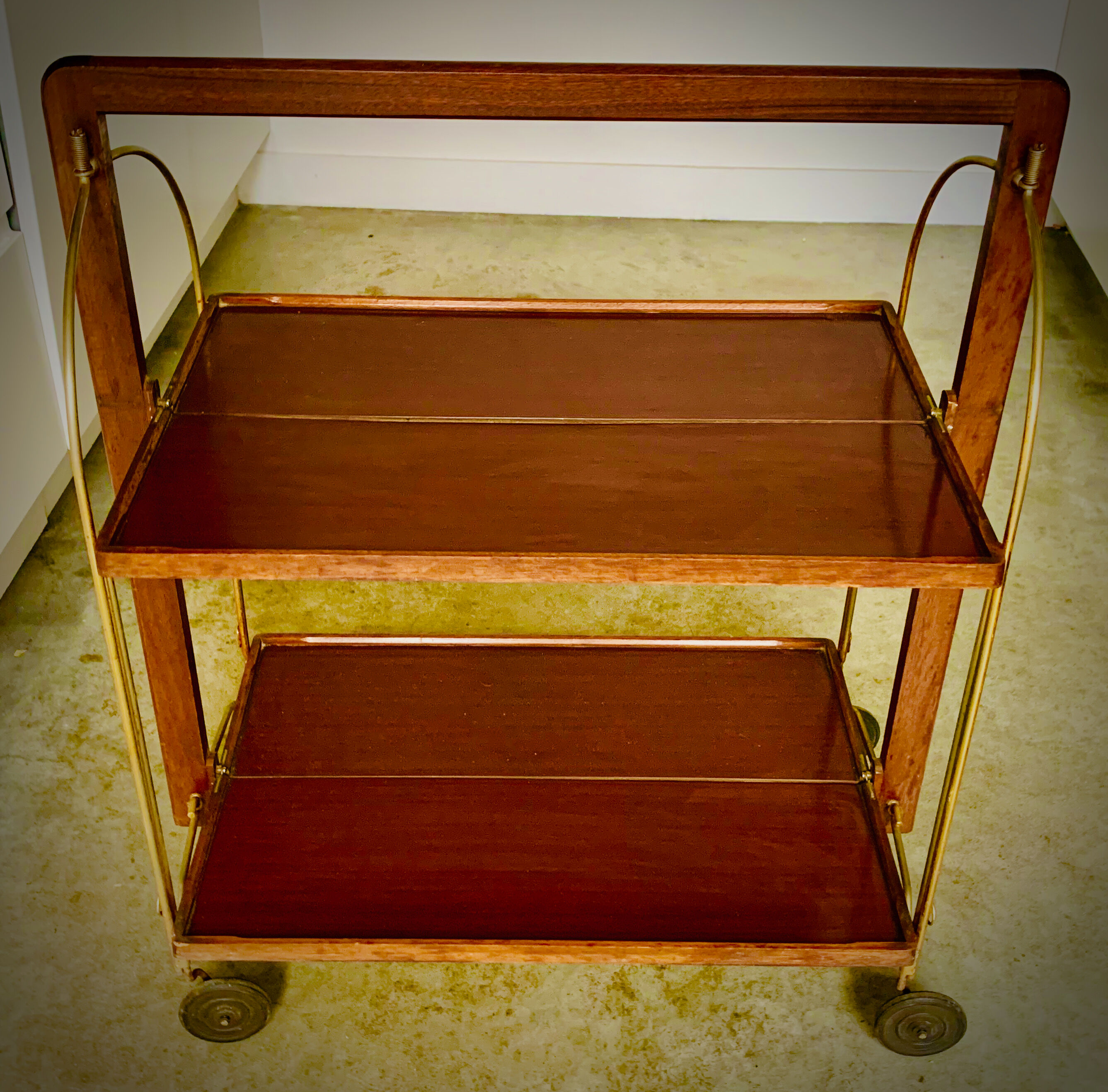 Marie-Françoise Mondineu's 2-plated rolling and folding dessert for Bocado