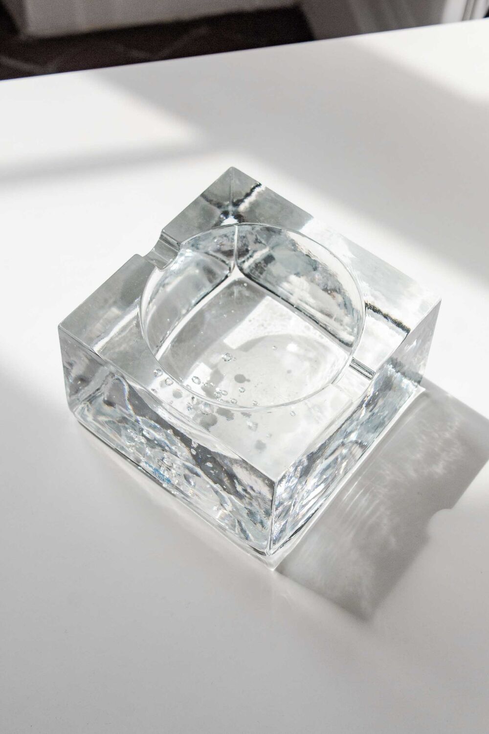 Cendrier en verre soufflé à bulles par Nybro Sweden