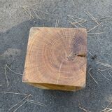 Pair of wooden end tables / stools