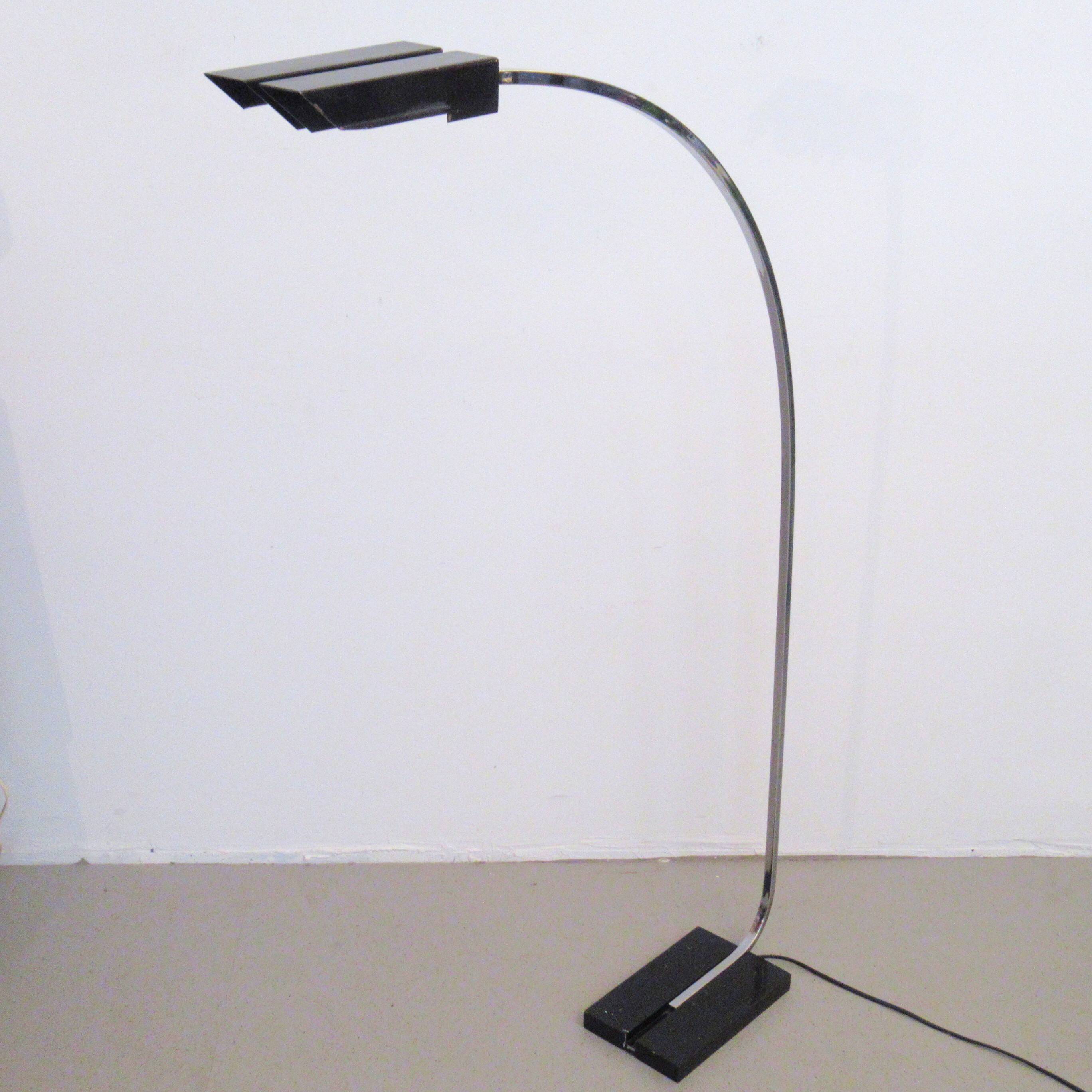 Italian modernist reader from the 1970s.