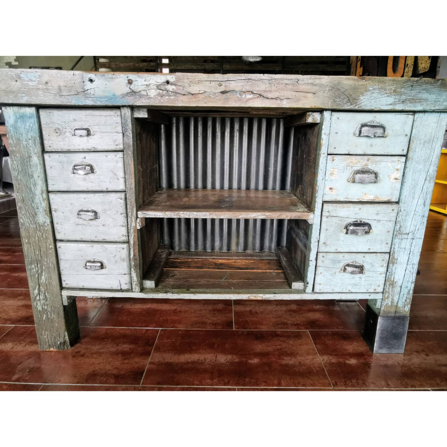 Industrial workbench