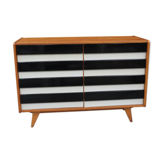 Black and white Jiroutek chest of drawers