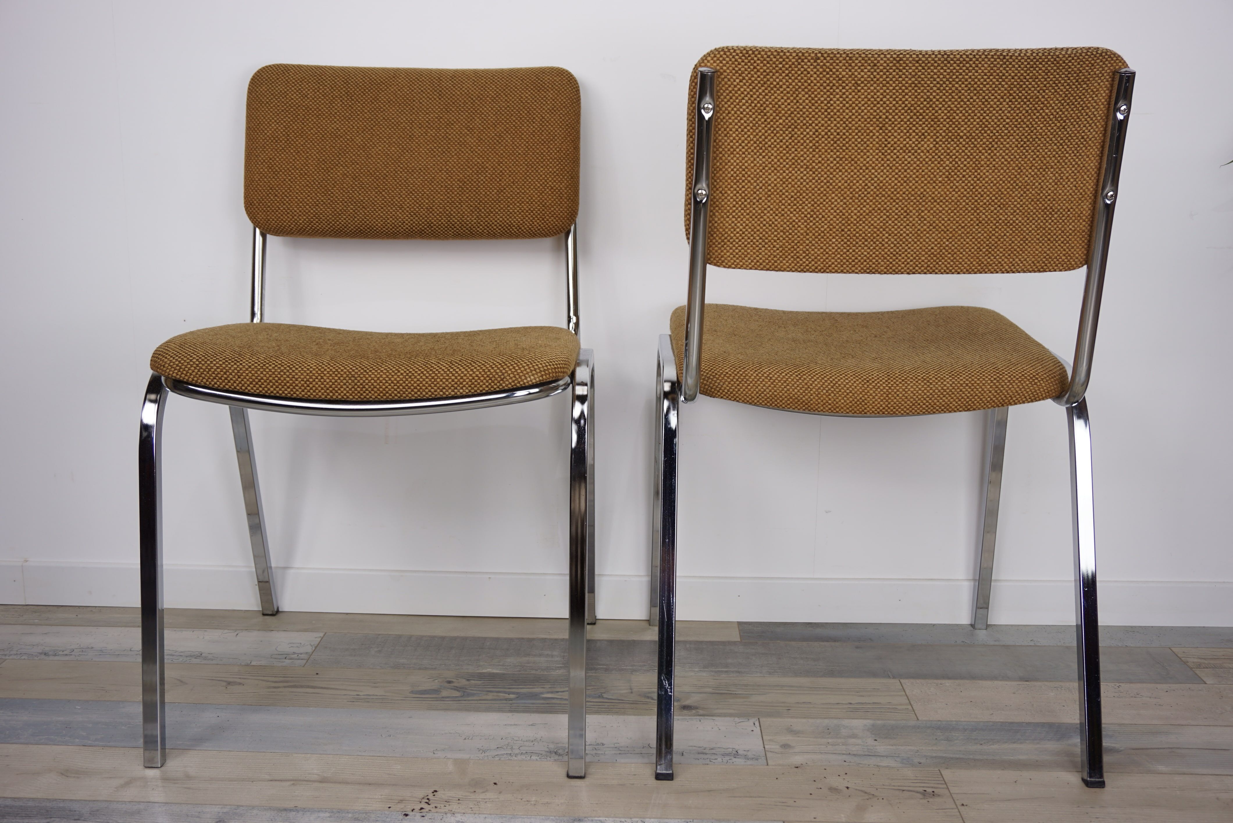 Suite of 6 chrome and tweed chairs 50