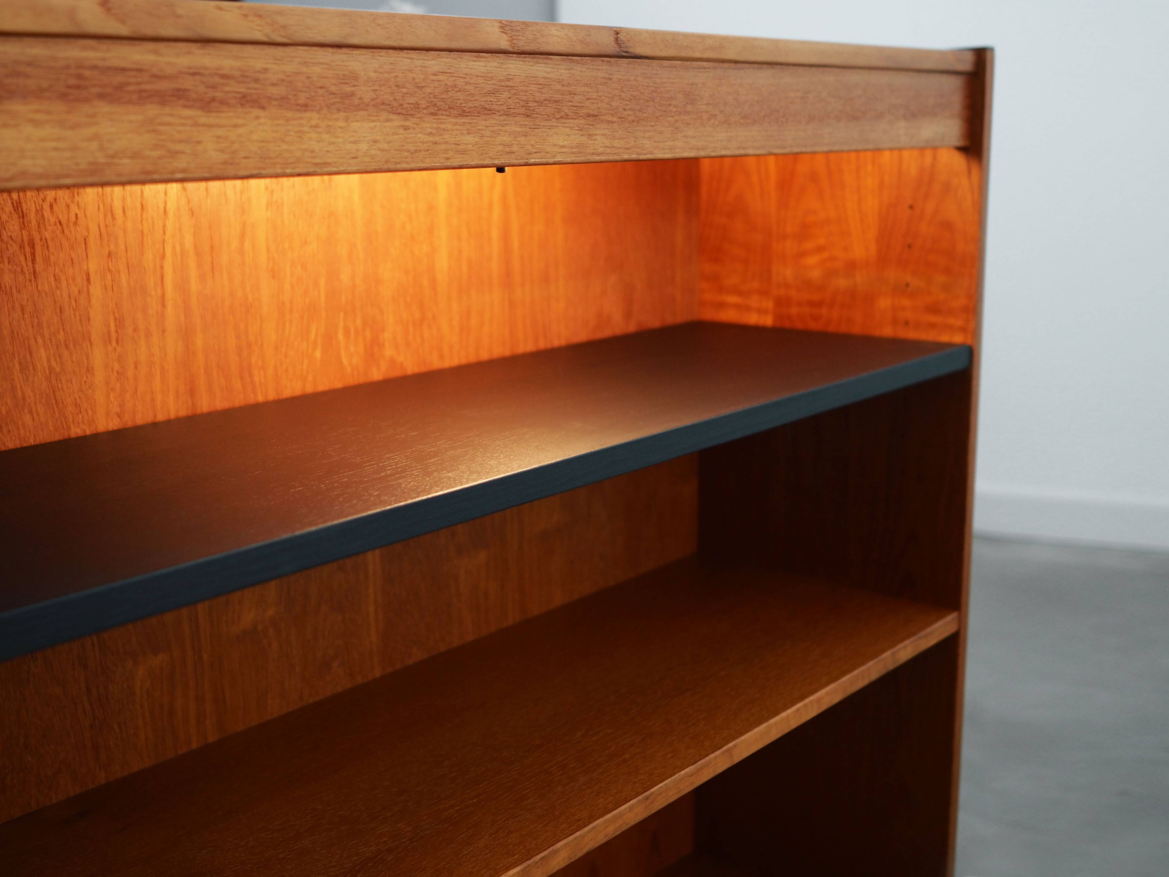 Danish teak bookcase, 1970s