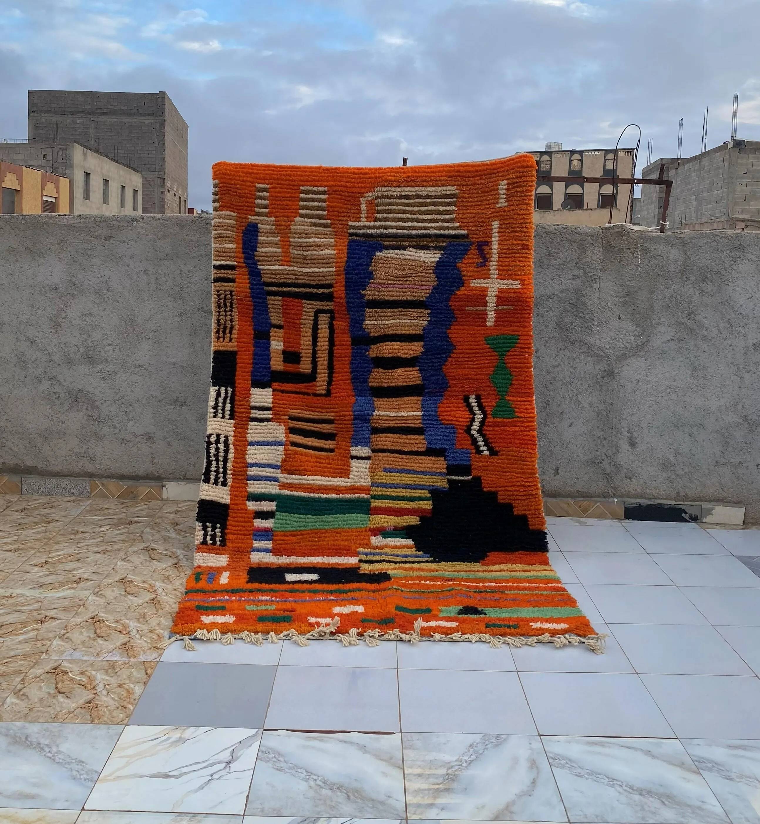 Large artisanal Moroccan rug 2.5 x 1.5 m