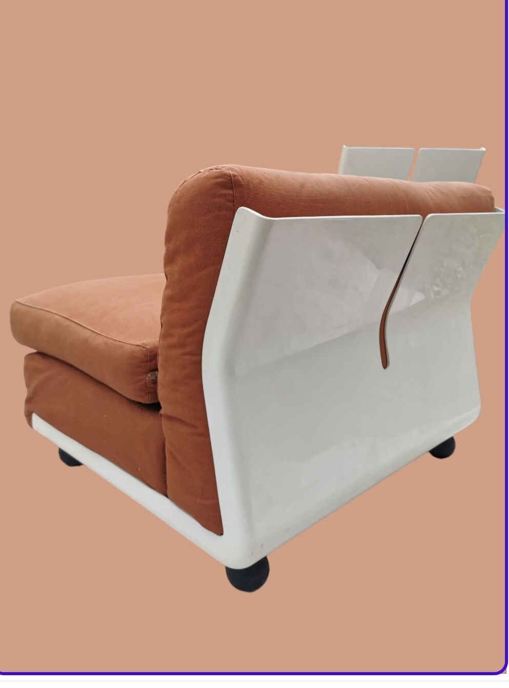 Amanta Bellini armchairs (4 available)