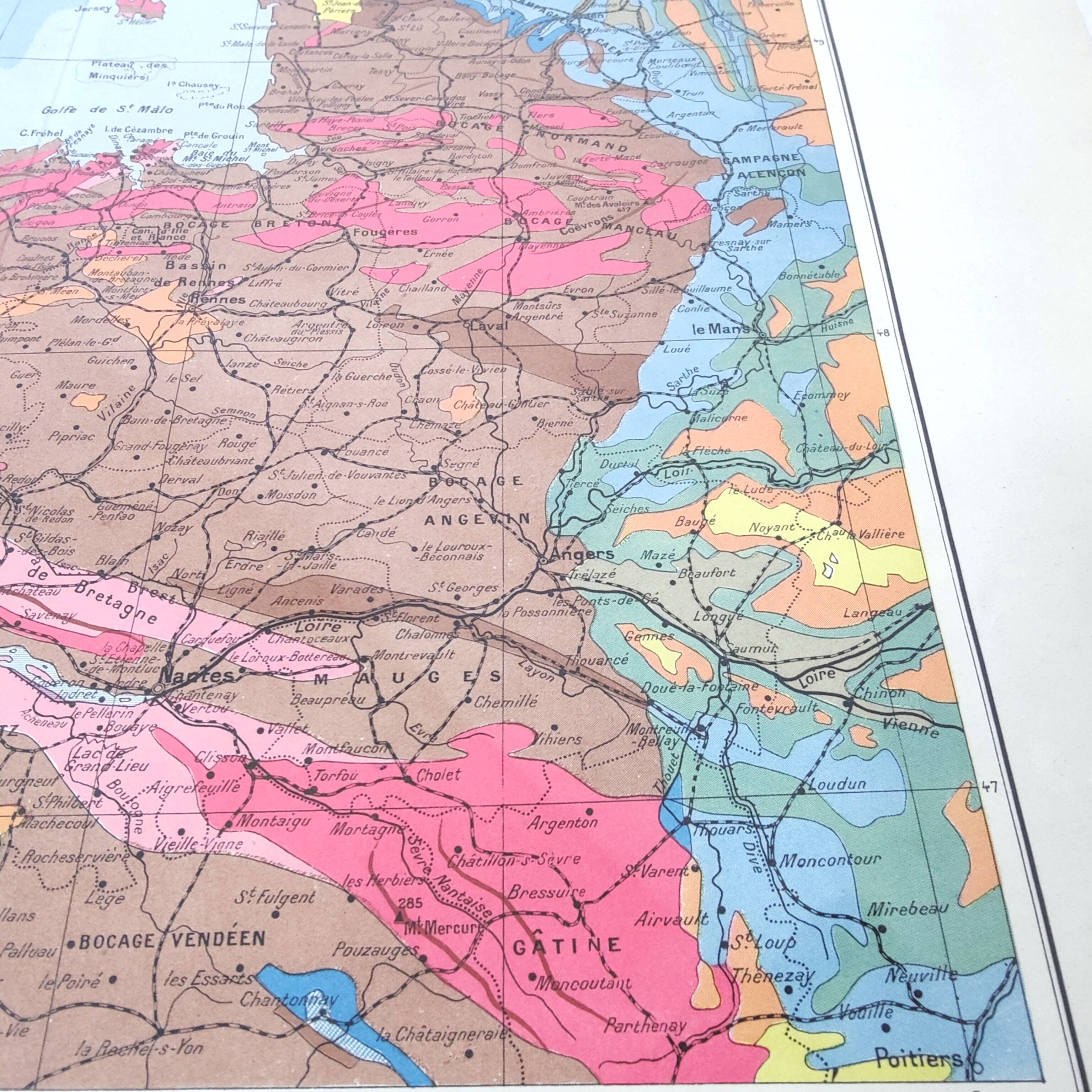 Brittany and Loire estuary map 43x43cm vintage from 1950