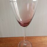 Set of 8 vintage stemmed glasses