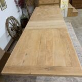 Farmhouse table with central extensions