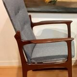 Desk chair