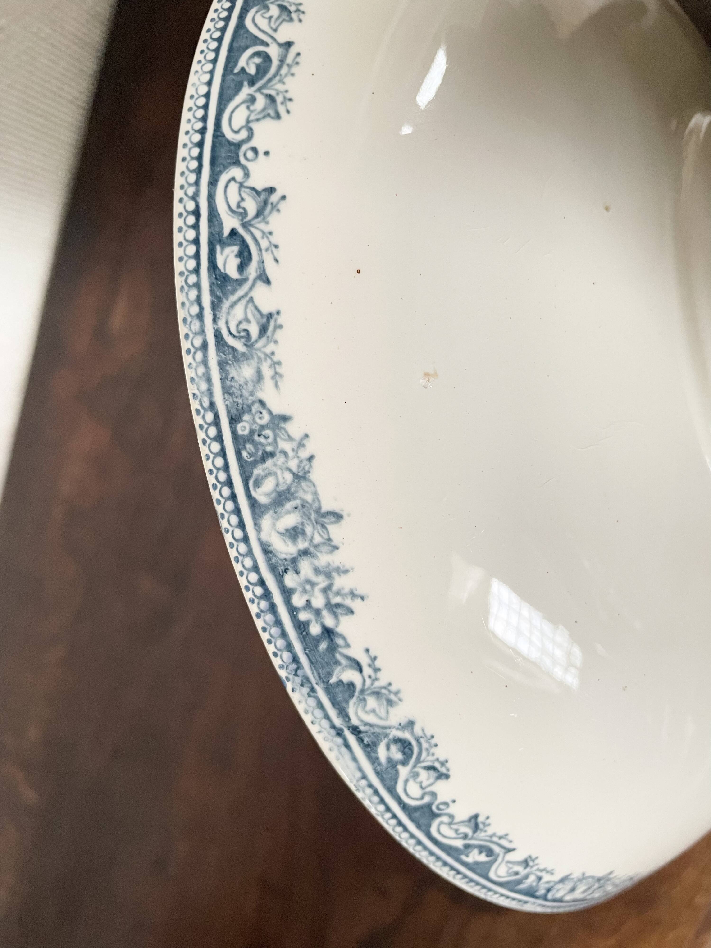 Iron earth fruit bowl, garland model