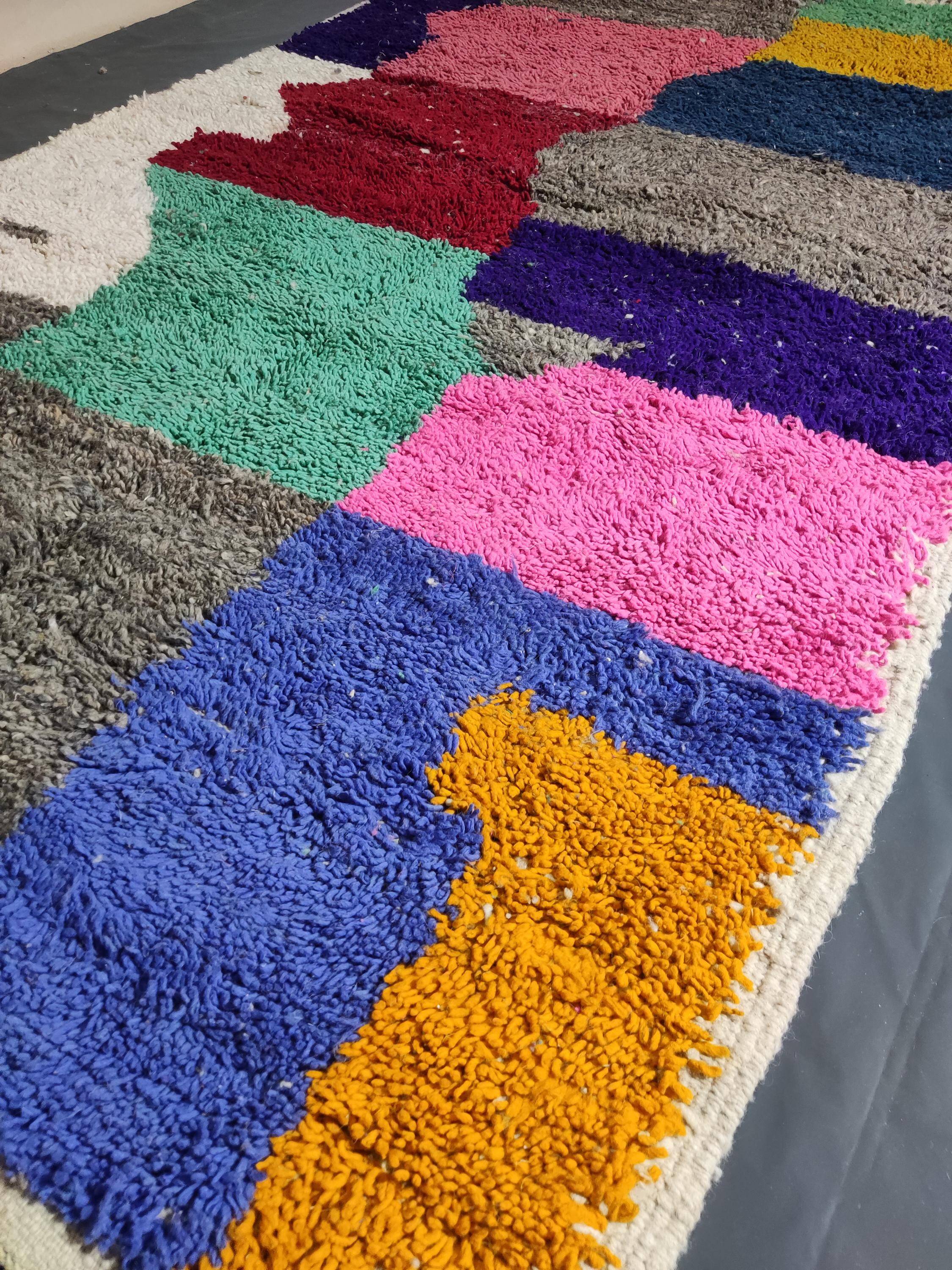 Traditional Moroccan wool rug 3 x 2 m