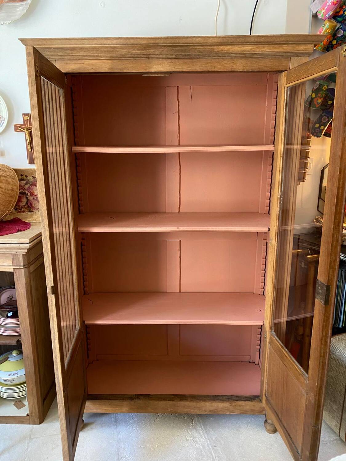Armoire vitrine