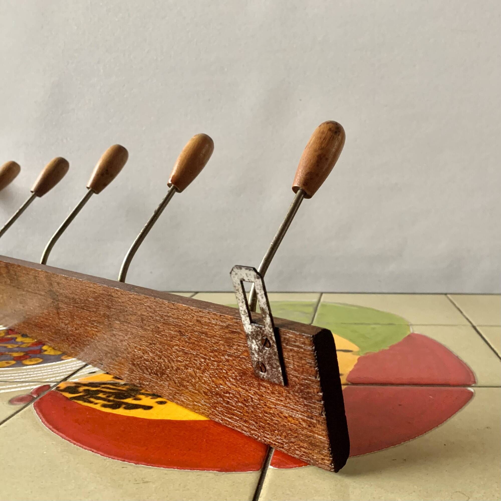 Vintage wooden wall coat rack - 6 hooks