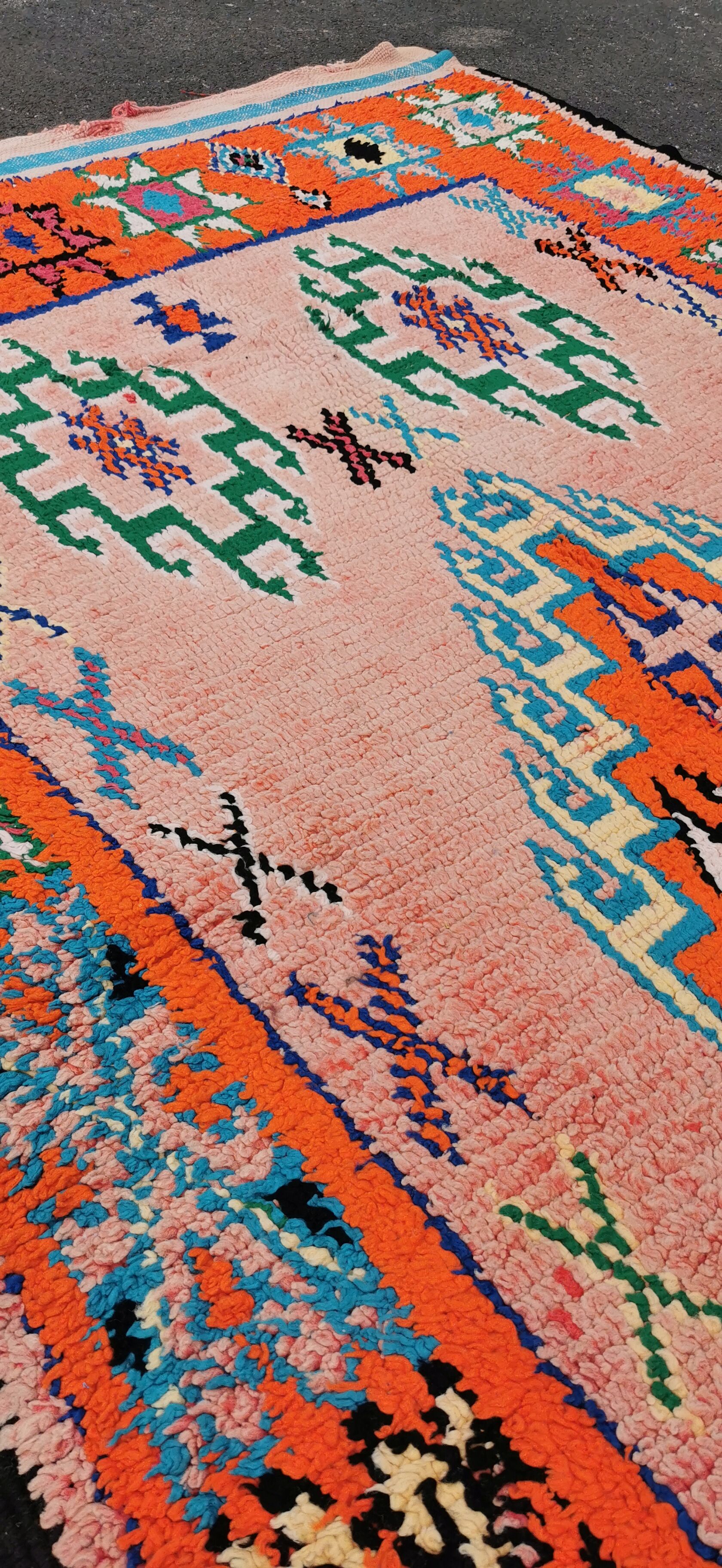 Berber rug boujaad vintage