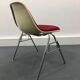 Chaise en fibre de verre par Charles & Ray Eames pour Vitra, années 1960