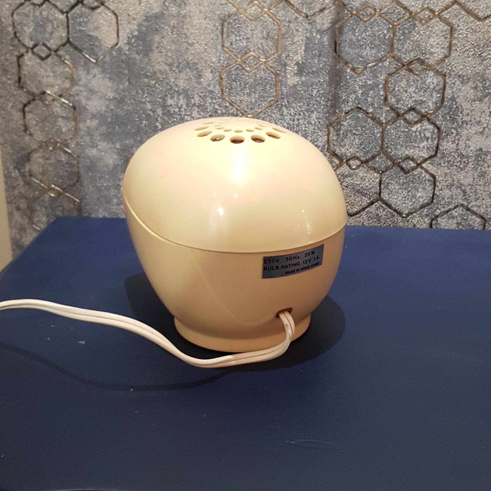 Space Age-style alarm clock lamp