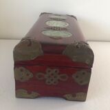 Chinese jewelry box in brass and Jade Mahogany wood