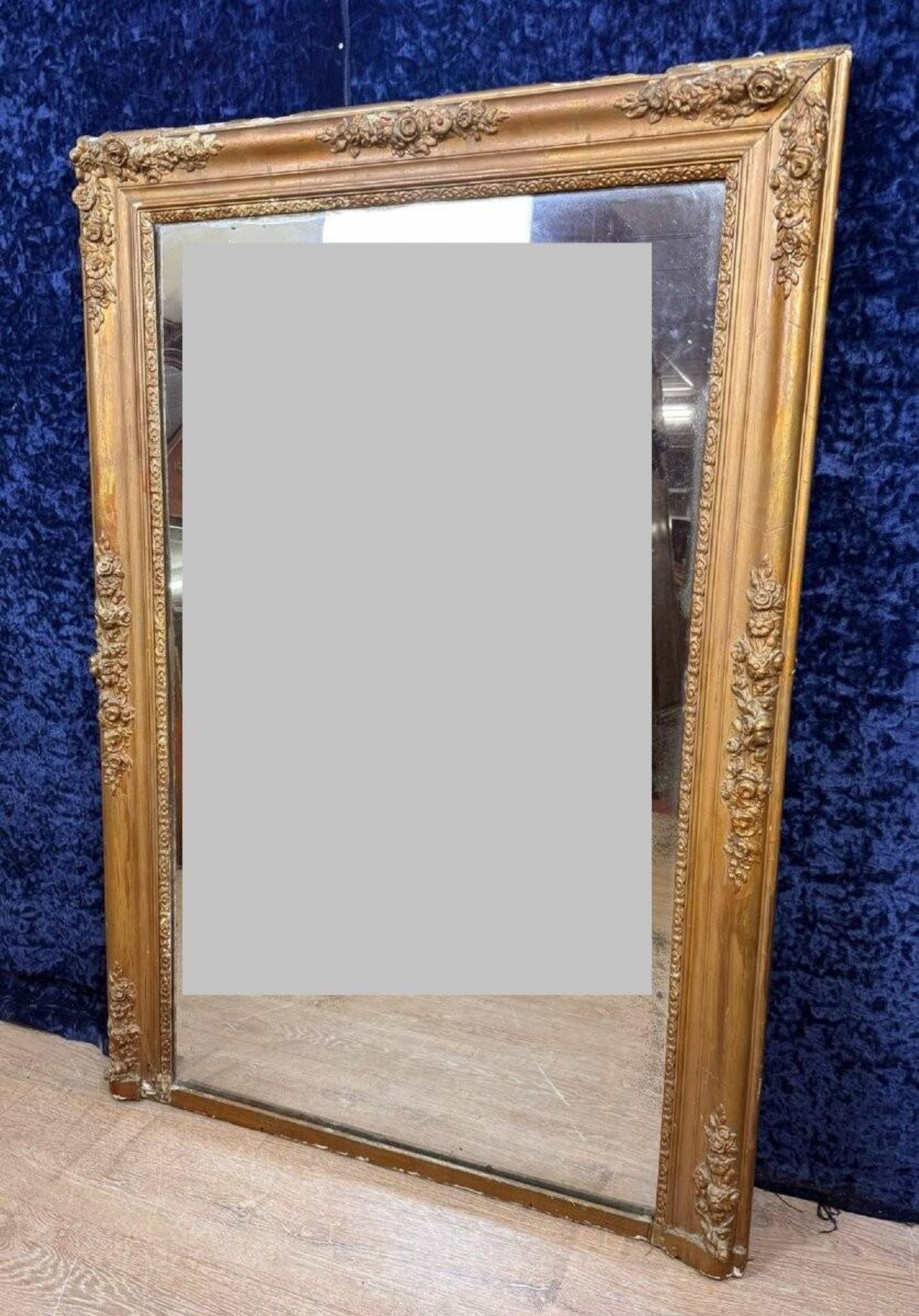 Empire period mirror in wood and gilded stucco circa 1810-1820