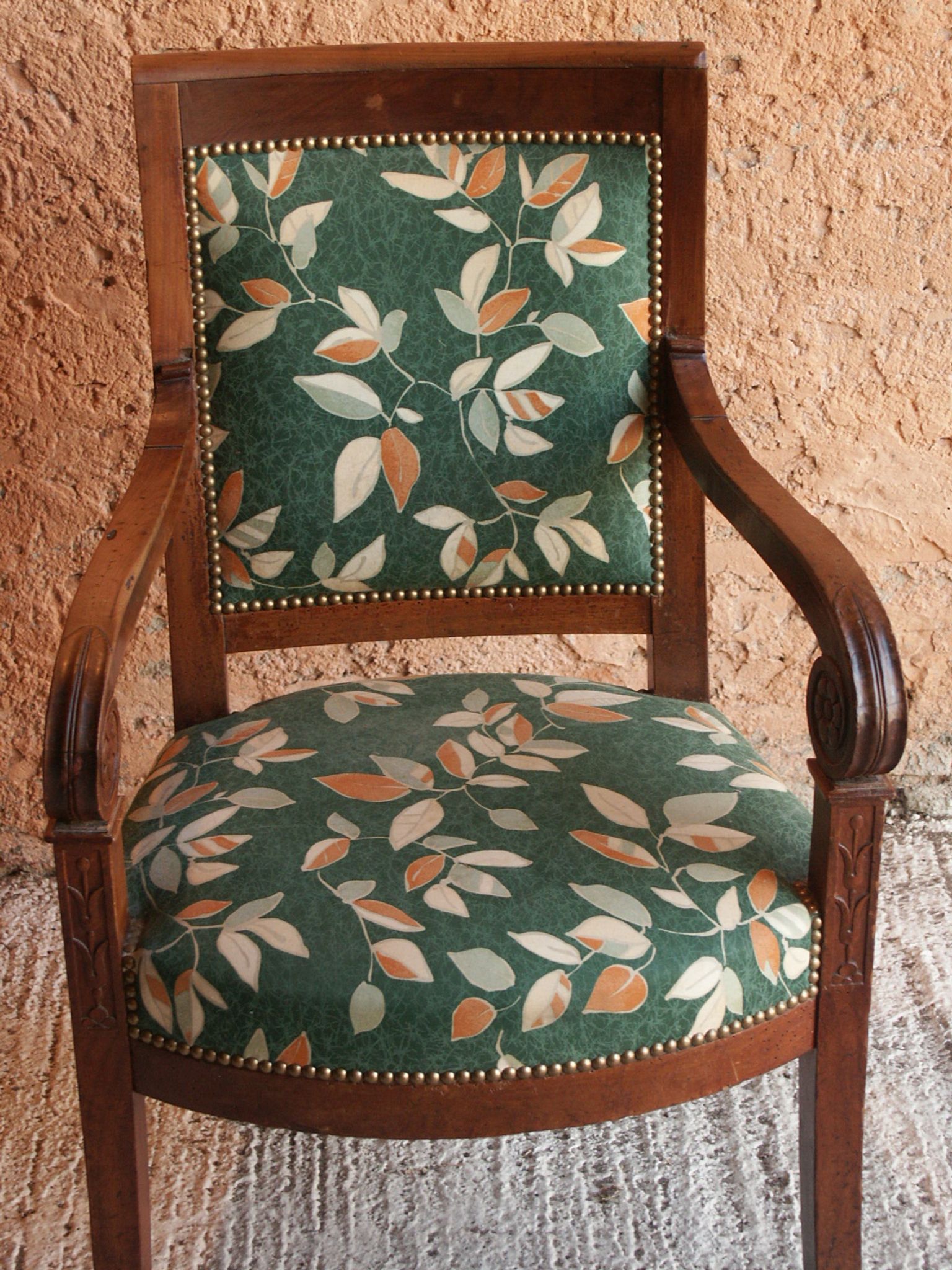 Fauteuil bois, tissu