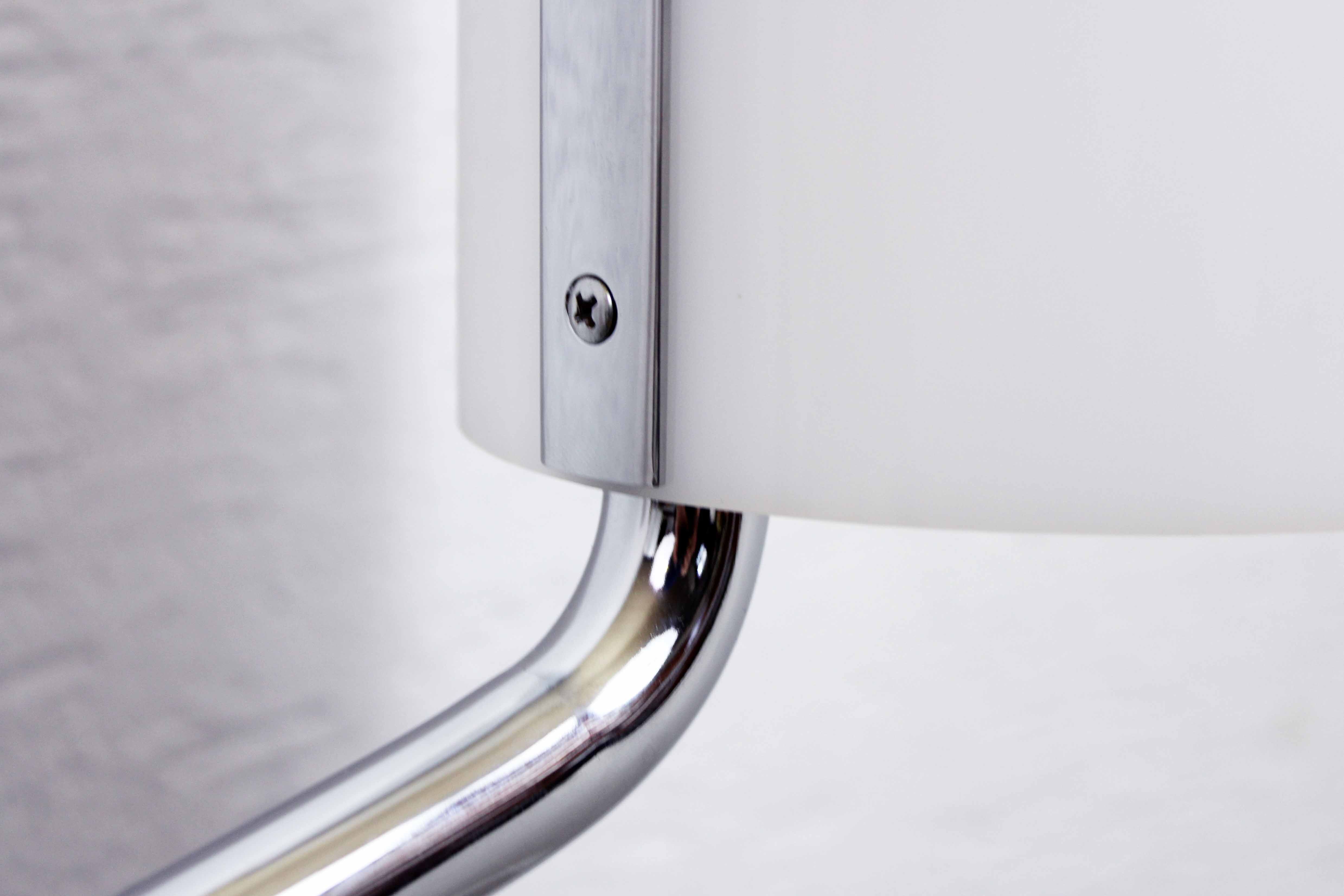 Pair of Italian design bedside lamps