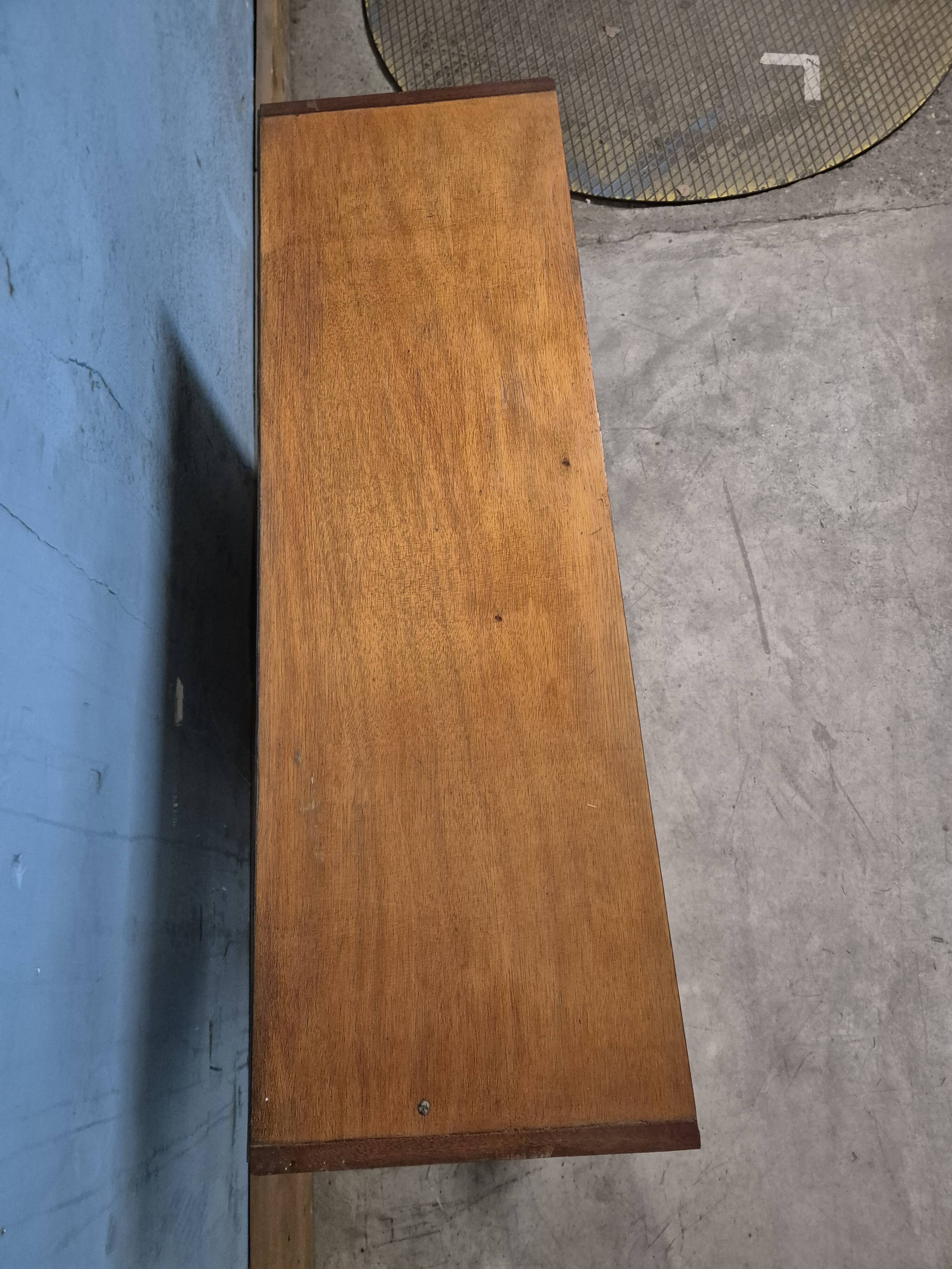 Meuble à chaussures
