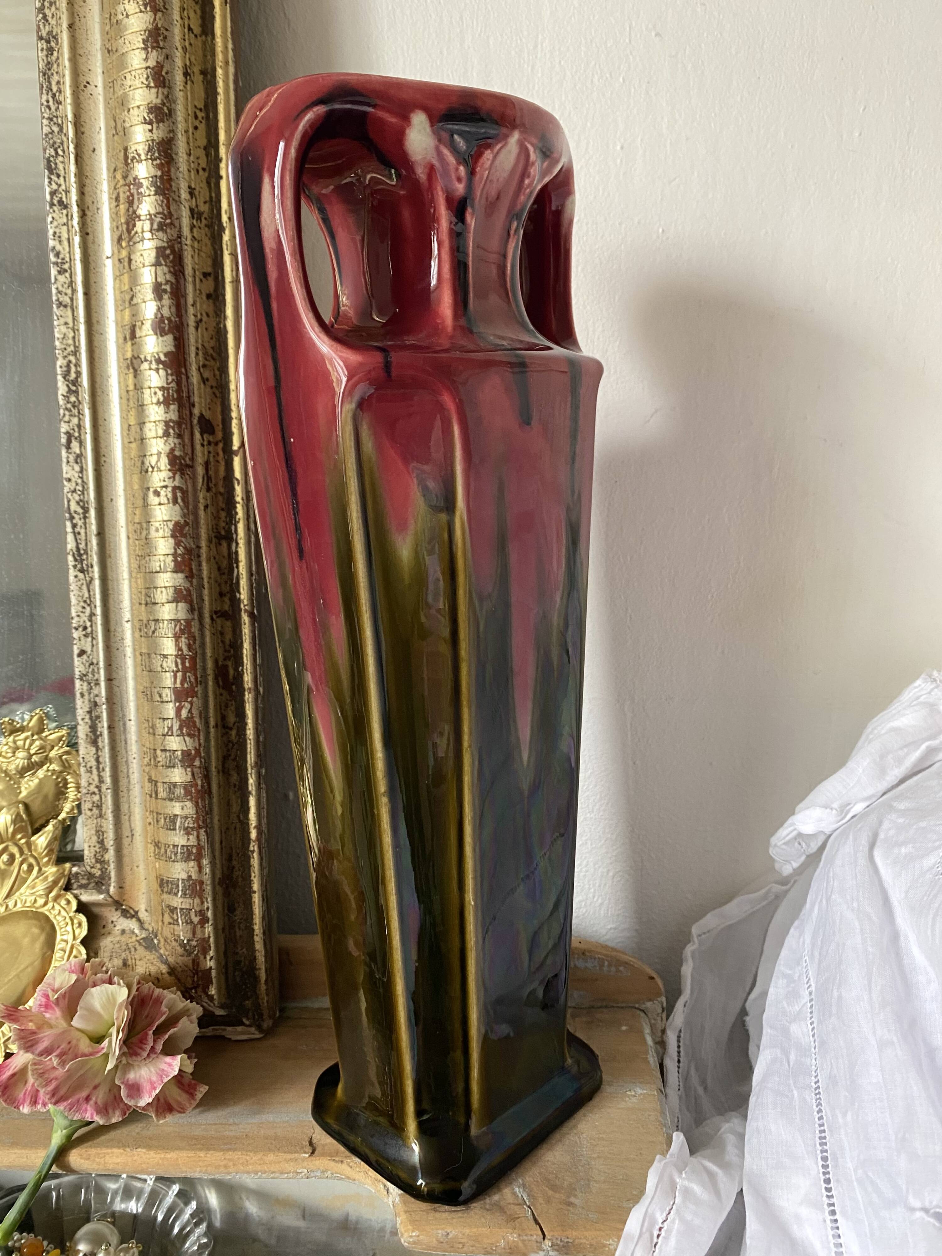 Vase haut art nouveau forme amphore