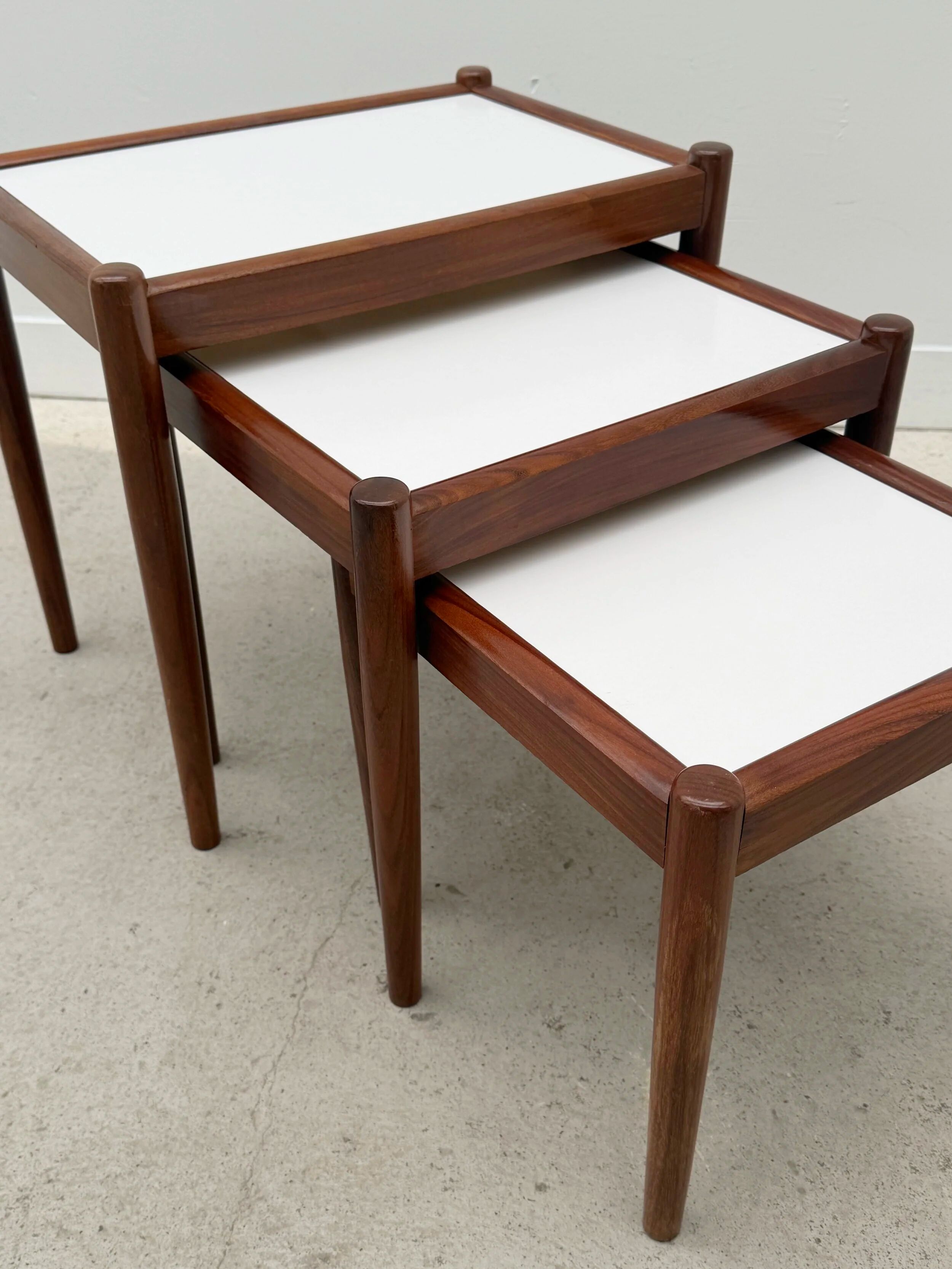 Scandinavian nesting tables in rosewood and formica, 1970.